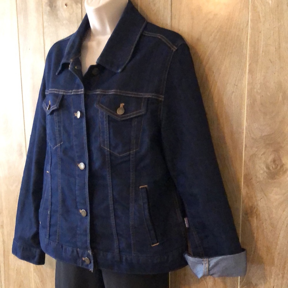 Patagonia Denim Jacket - Picture 2 of 9